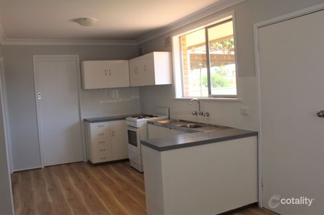 Property photo of 14 Downes Crescent Parkes NSW 2870