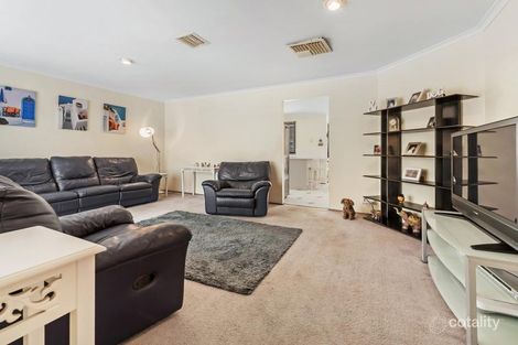 Property photo of 6 Carmel Court Sydenham VIC 3037