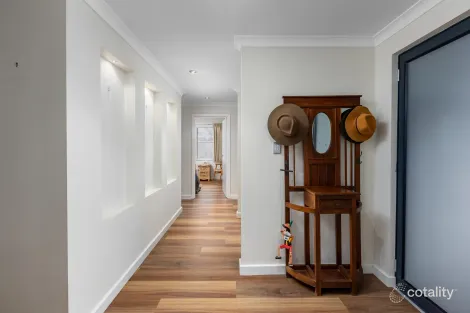 Property photo of 7 Jones Way Abbey WA 6280