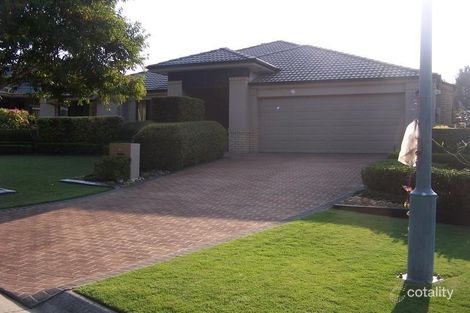 11 Oakview Cct, Brookwater, QLD 4300