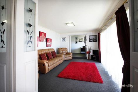 Property photo of 2 Coe Place Singleton Heights NSW 2330