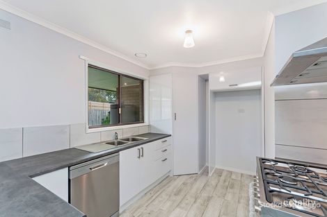 Property photo of 4 Janlor Drive Warrnambool VIC 3280