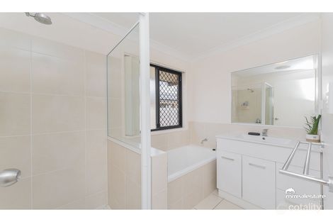 Property photo of 25 Jane Crescent Gracemere QLD 4702