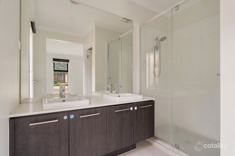 Property photo of 47 Gundagai Circuit Kalkallo VIC 3064