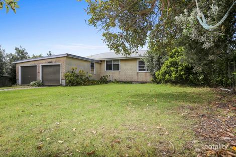 12 Robertson St, Peterborough, VIC 3270