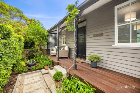 Property photo of 128 Ernest Street Crows Nest NSW 2065