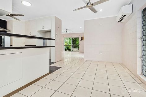Property photo of 7 Tudor Close Trinity Park QLD 4879