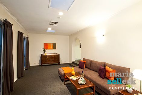 Property photo of 8 Langridge Street Wanniassa ACT 2903
