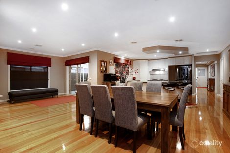 Property photo of 6 Nepean Way Taylors Hill VIC 3037