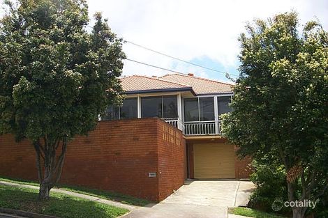 29 Redwood St, Stafford Heights, QLD 4053