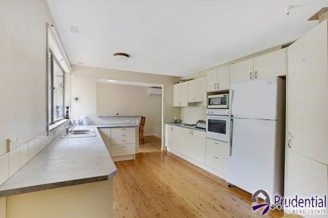 Property photo of 20 Athel Tree Crescent Bradbury NSW 2560