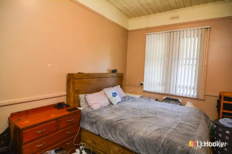 Property photo of 6 Wrights Road Lithgow NSW 2790