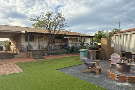 18 Fisher St, Point Samson, WA 6720