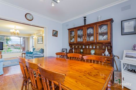 Property photo of 13 Katoomba Court Hamlyn Heights VIC 3215
