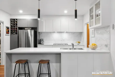 Property photo of 2/5 Dalrymple Street Narrabundah ACT 2604