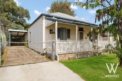 Property photo of 28 Lambert Street Bathurst NSW 2795