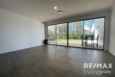 Property photo of 105 Riverparks Way Upper Caboolture QLD 4510
