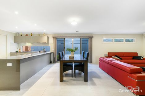 Property photo of 2 Springview Boulevard Taylors Hill VIC 3037