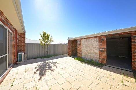 Property photo of 17 Frangista Road Butler WA 6036