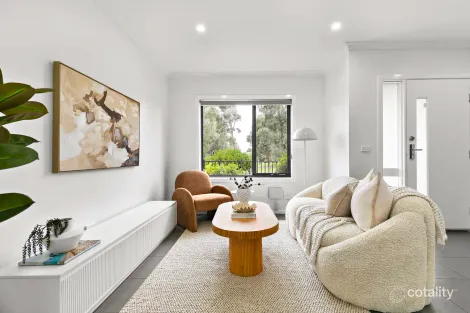 Property photo of 3 Clendon Way Craigieburn VIC 3064