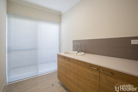 Property photo of 6 Portage Way Geographe WA 6280
