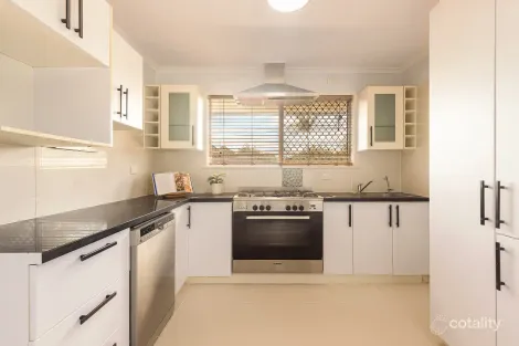 Property photo of 2 Malmrose Street Wishart QLD 4122