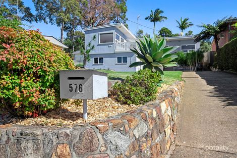 Property photo of 576 Beach Road Denhams Beach NSW 2536