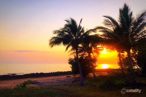 Property photo of 42 Colonial Drive Clairview QLD 4741