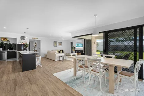 Property photo of 36 Meadow Drive Dundowran Beach QLD 4655