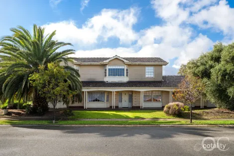 Property photo of 13 Lisa Place Grange SA 5022