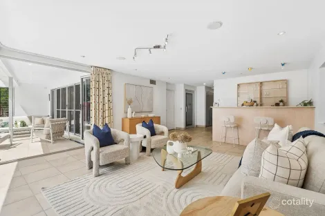 Property photo of 150 Jesmond Road Indooroopilly QLD 4068
