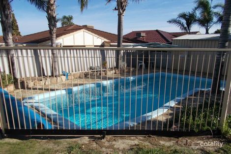 Property photo of 25 Daventry Drive Alexander Heights WA 6064