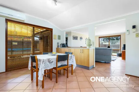 Property photo of 31 Primrose Circuit Claremont Meadows NSW 2747