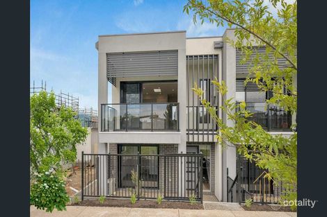 Property photo of 25 Creekview Way Cranbourne West VIC 3977