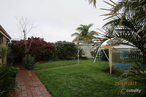 Property photo of 25 Daventry Drive Alexander Heights WA 6064