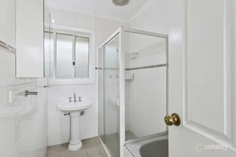Property photo of 15 Nottingham Crescent Valley View SA 5093