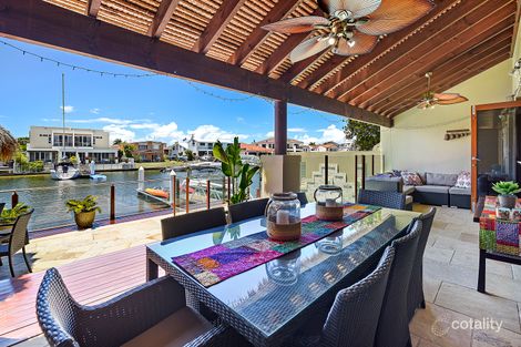 Property photo of 1/9 Huon Crescent Runaway Bay QLD 4216