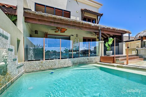 Property photo of 1/9 Huon Crescent Runaway Bay QLD 4216