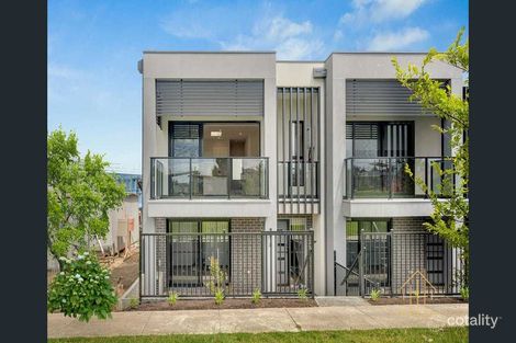 Property photo of 25 Creekview Way Cranbourne West VIC 3977