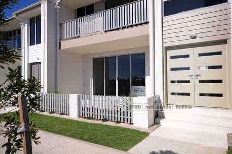 16 South Bay Dr, Varsity Lakes, QLD 4227