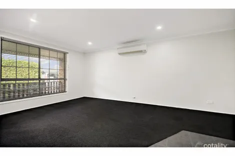 Property photo of 36 Lord Howe Drive Ashtonfield NSW 2323
