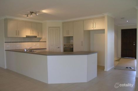 Property photo of 10 Kerrie Meares Crescent Gracemere QLD 4702