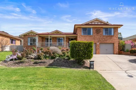 Property photo of 63 Simkin Crescent Kooringal NSW 2650