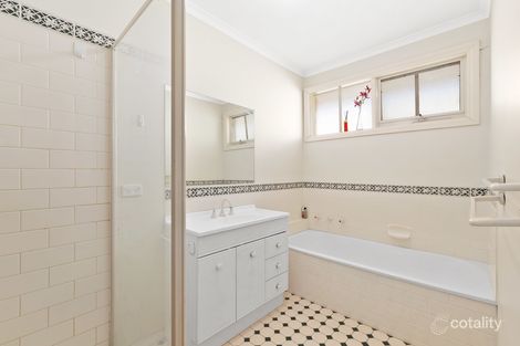 Property photo of 31 Darvall Street Rosanna VIC 3084