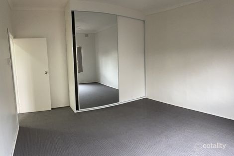 2/24 Denise St, Lake Heights, NSW 2502