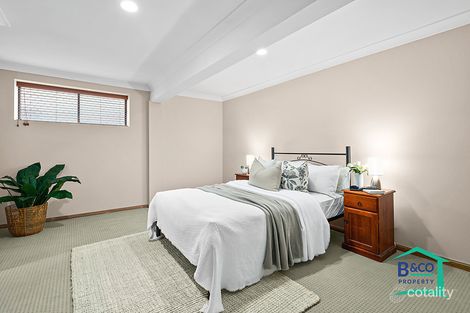 Property photo of 7 Allumba Grove Cordeaux Heights NSW 2526