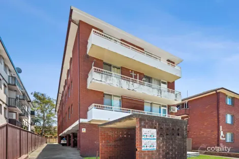 5/82 Harris St, Fairfield, NSW 2165