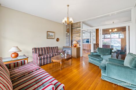 Property photo of 28 Jellicoe Street Werribee VIC 3030