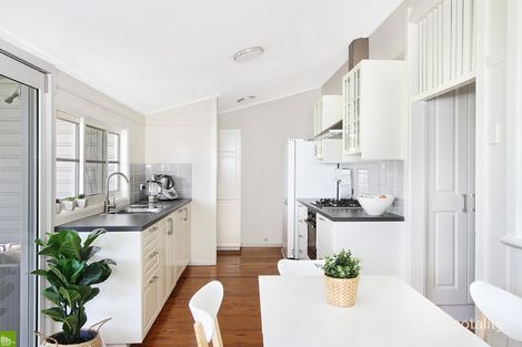 Property photo of 43 Jerematta Street Dapto NSW 2530