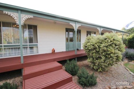 Property photo of 32 Commercial Road Watervale SA 5452